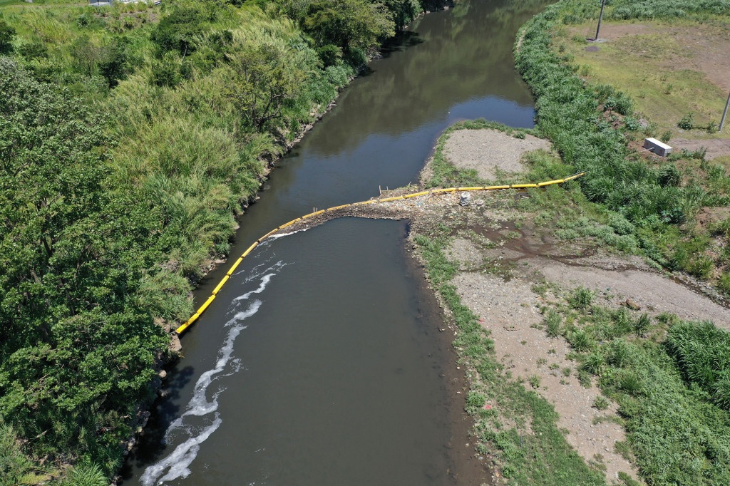 UPDATE – New River Boom Collects Over Half Ton of Plastic in Two Months